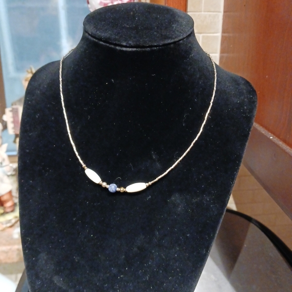 Vintage Mother Of Pearl, Small Lapis Stone 15 in. Sterling Silver Necklace - Picture 2 of 5